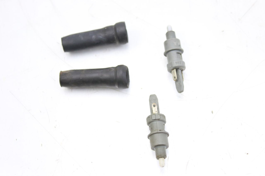 photo de INTERRUPTOR DE LUZ DE FRENO PEUGEOT LUDIX 50 (2008 - 2017)