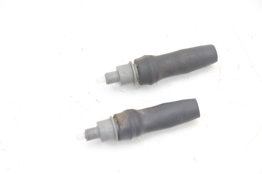 photo de LUZ FRENO INTERRUPTOR PEUGEOT TREKKER TKR 50 (2005 - 2014)