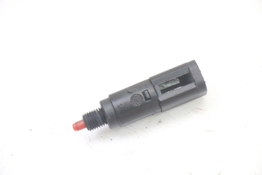 photo de INTERRUPTOR DE LUZ DE FRENO PIAGGIO VESPA S 2T 50 (2007 - 2014)