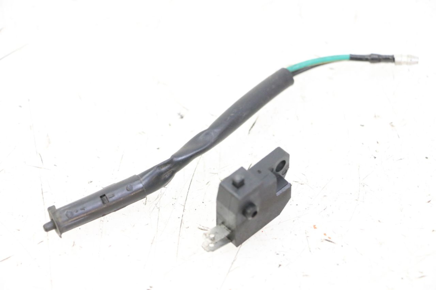 photo de INTERRUPTOR DE LUZ DE FRENO SYM ORBIT III 3 4T 50 (2018 - 2021)