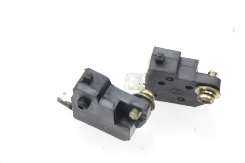 photo de LUZ FRENO INTERRUPTOR REVATTO URBA GT 125 (2007 - 2017)