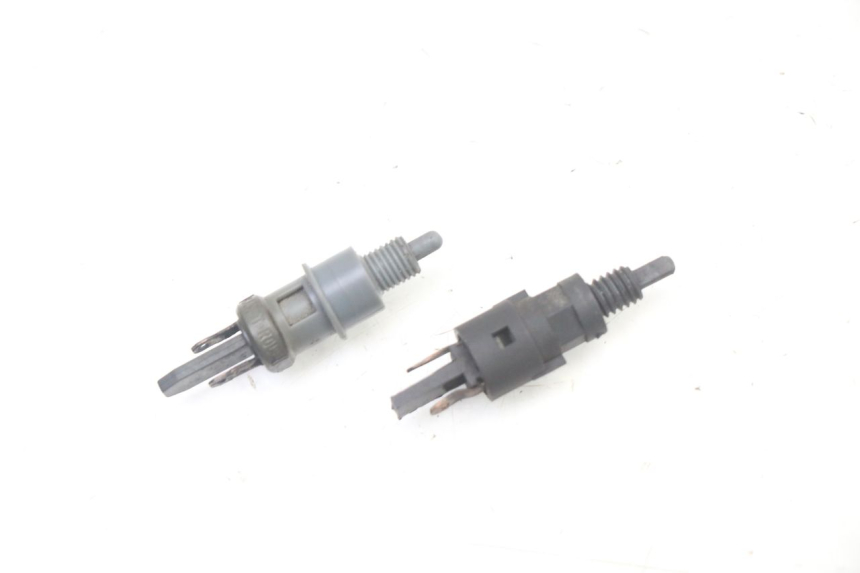 photo de INTERRUPTOR DE LUZ DE FRENO PEUGEOT VIVACITY NEW 2T 50 (2008 - 2017)