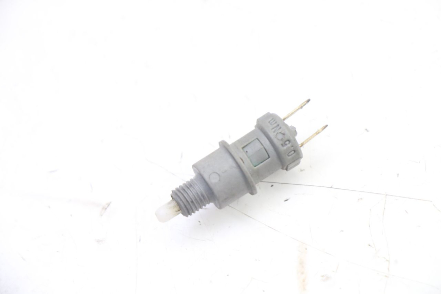 photo de LUZ FRENO INTERRUPTOR PEUGEOT VIVACITY 50 (2004 - 2009)