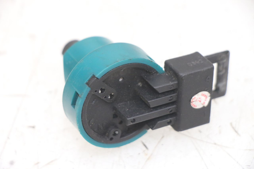 photo de INTERRUPTOR DE ENCENDIDO APRILIA SXR 50 (2021 - 2023)