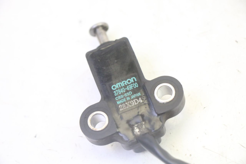 photo de INTERRUPTOR DE ENCENDIDO PATA DE CABRA SUZUKI BURGMAN 125 (2007 - 2014)