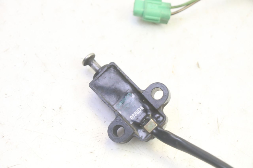 photo de CABALLETE INTERRUPTOR SUZUKI GSF N BANDIT 600 (1996 - 1999) - Primer plano técnico