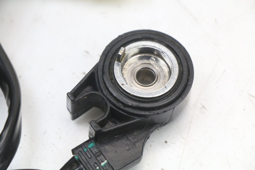 photo de INTERRUPTOR DE ENCENDIDO PATA DE CABRA ORCAL KITE 4T 50 (2019 - 2023)