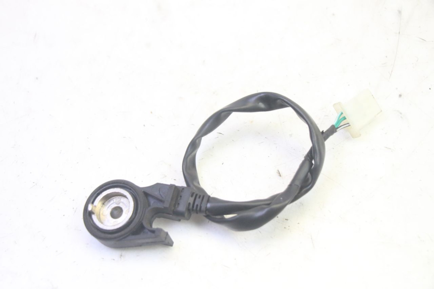 photo de CORTACONTACTO DE PATÍN JM MOTORS SANTANA EVO 50 (2024 - 2026) - Otra perspectiva