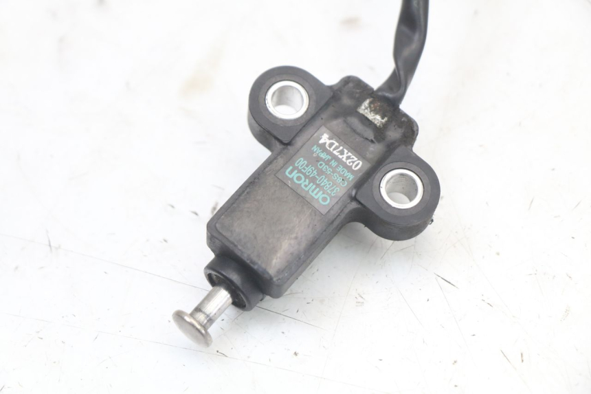 photo de INTERRUPTOR DE ENCENDIDO PATA DE CABRA SUZUKI BURGMAN 125 (2007 - 2014)