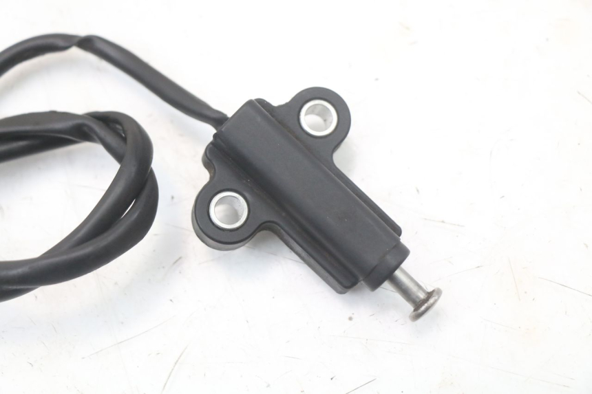 photo de CABALLETE INTERRUPTOR SUZUKI GSR 750 (2011 - 2017)