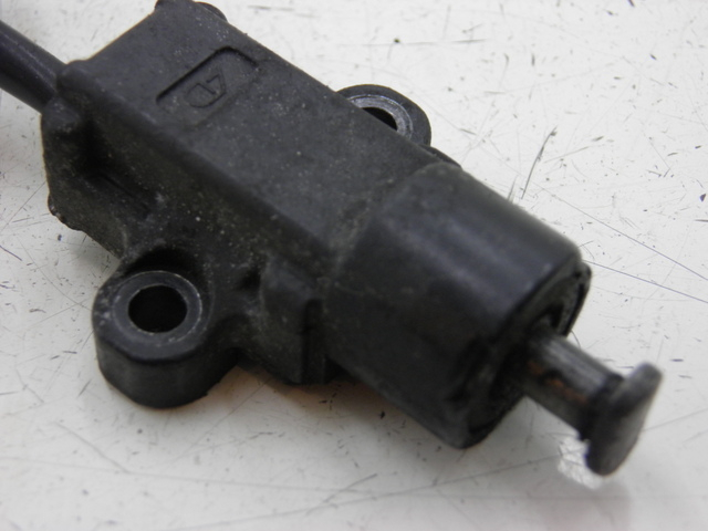 photo de INTERRUPTOR DE ENCENDIDO PATA DE CABRA YAMAHA X-MAX XMAX 125 (2010 - 2014)