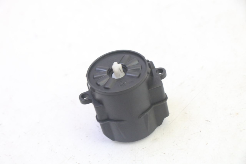 photo de INTERRUPTOR HONDA FES S-WING SWING ABS 125 (2007 - 2015)