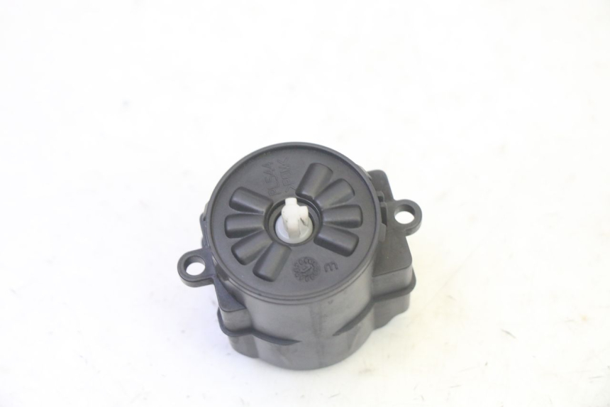 photo de INTERRUPTOR HONDA FES S-WING SWING ABS 125 (2007 - 2015)