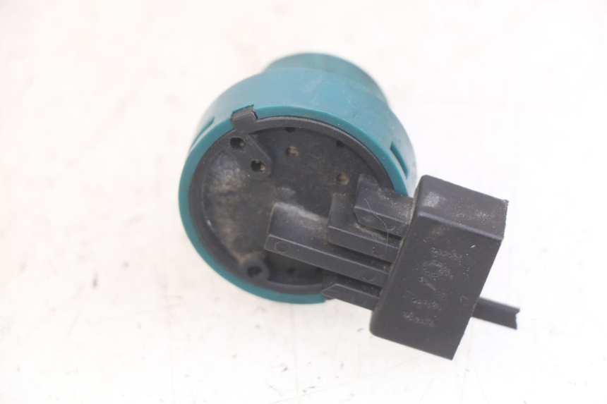 photo de INTERRUPTOR DE ENCENDIDO PIAGGIO FLY 2T 50 (2004 - 2017)