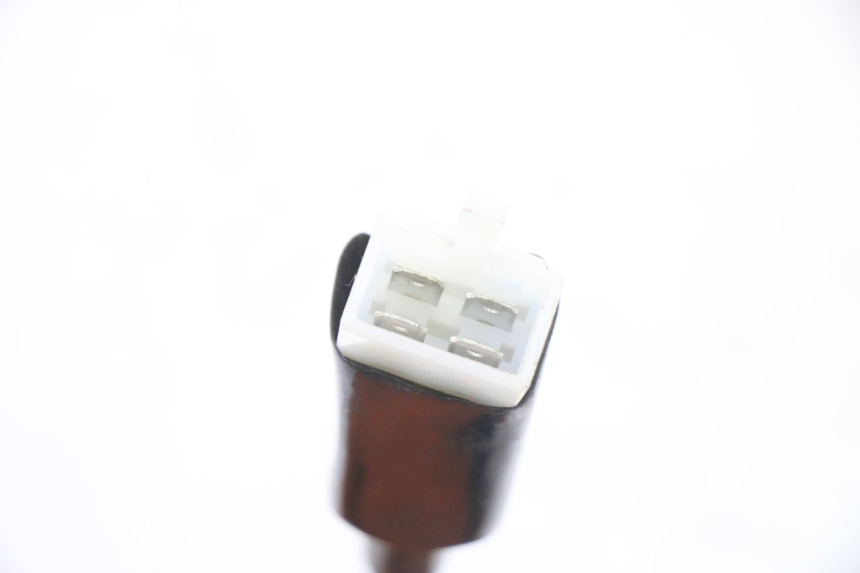 photo de INTERRUPTOR PEUGEOT KISBEE 2T 50 (2018 - 2022)