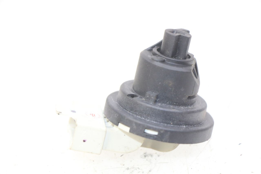 photo de INTERRUPTOR DE ENCENDIDO PIAGGIO LIBERTY IGET 4T 50 (2015 - 2020)