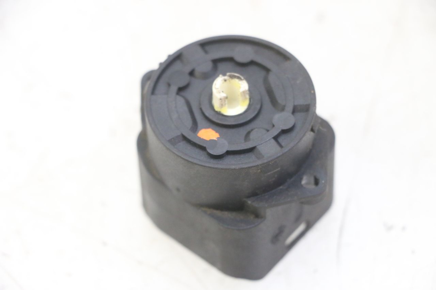 photo de INTERRUPTOR PIAGGIO MP3 LT 300 (2010 - 2016)