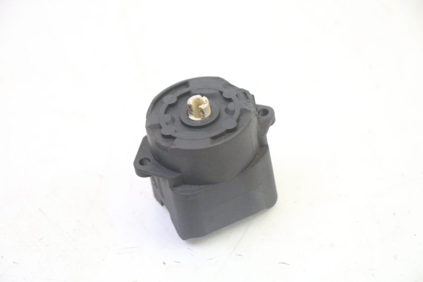 photo de INTERRUPTOR PIAGGIO MP3 500 (2011 - 2015)