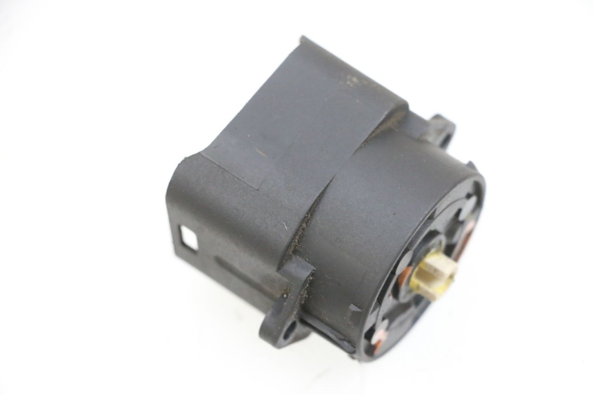 photo de INTERRUPTOR PIAGGIO MP3 RL 250 (2007 - 2010) - Detalle de la pieza