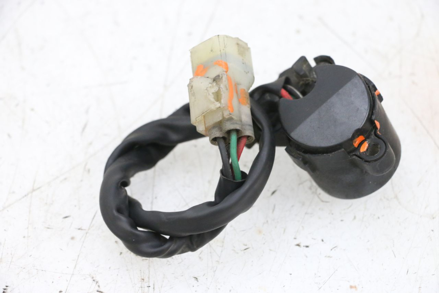 photo de INTERRUPTOR HONDA NSR R 125 (1994 - 2003) - Vista general del producto