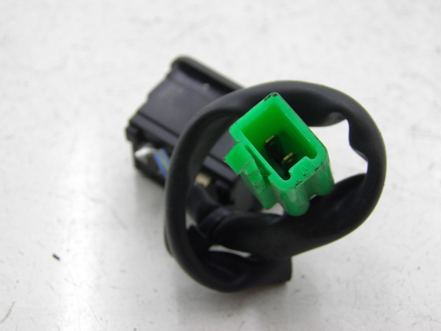photo de INTERRUPTOR PEUGEOT TWEET 4T 50 (2010 - 2014)