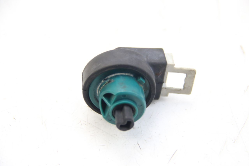 photo de INTERRUPTOR DE ENCENDIDO PIAGGIO BEVERLY 125 (2010 - 2015)