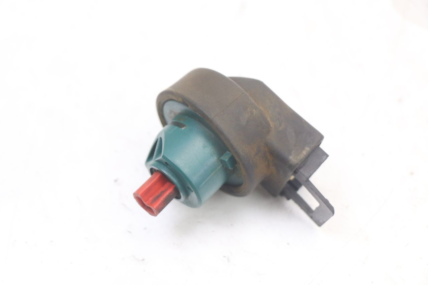 photo de INTERRUPTOR PIAGGIO BEVERLY 125 (1998 - 2005)