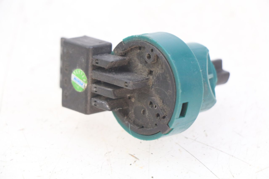photo de INTERRUPTOR DE ENCENDIDO PIAGGIO VESPA PRIMAVERA 2T 50 (2013 - 2018)