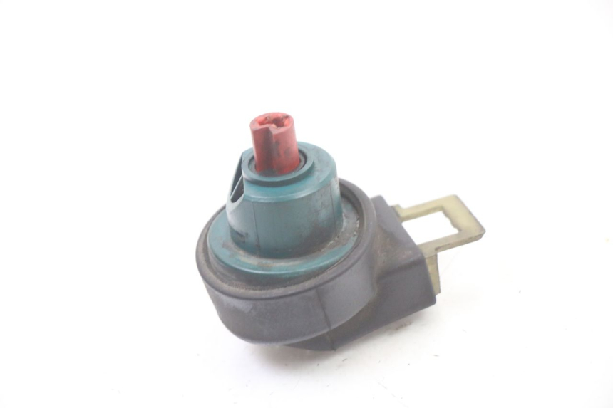 photo de INTERRUPTOR DE ENCENDIDO. PIAGGIO X8 125 (2004 - 2007)