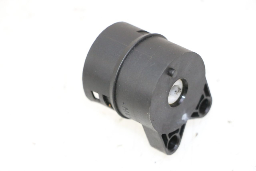 photo de INTERRUPTOR PEUGEOT SATELIS 125 (2006 - 2009)