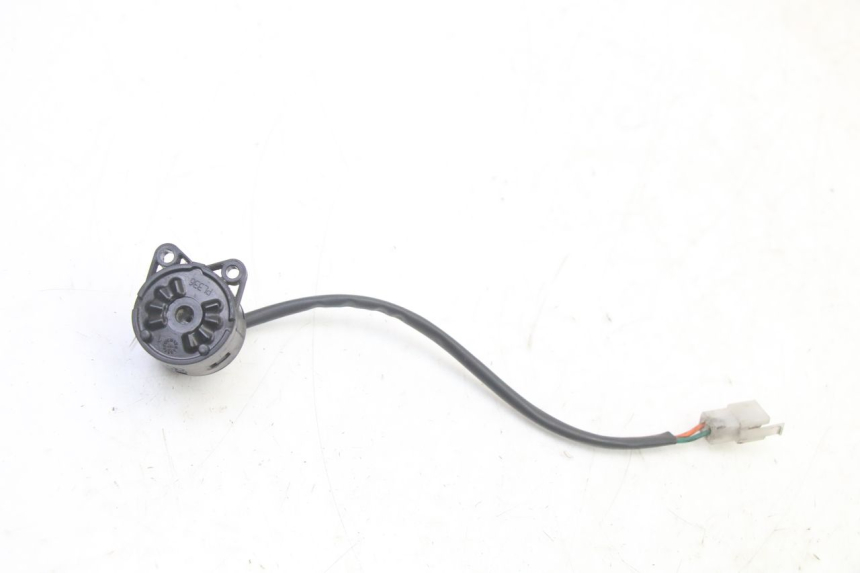 photo de INTERRUPTOR APRILIA SCARABEO GT TOURING 125 (1999 - 2005)