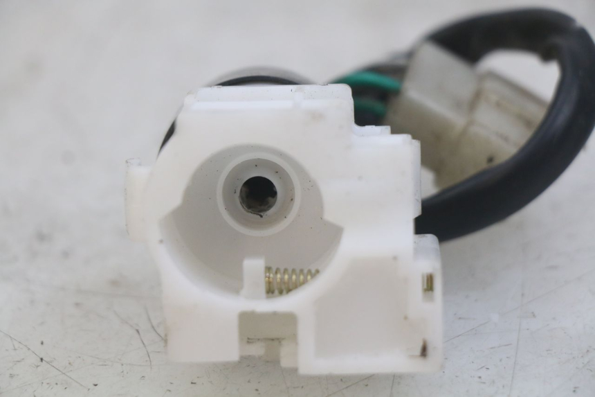 photo de INTERRUPTOR DE ENCENDIDO. PEUGEOT TWEET 4T 50 (2018 - 2020)