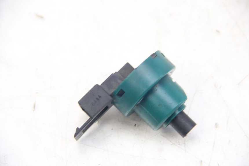 photo de INTERRUPTOR DE ENCENDIDO PIAGGIO VESPA S 2T 50 (2007 - 2014)