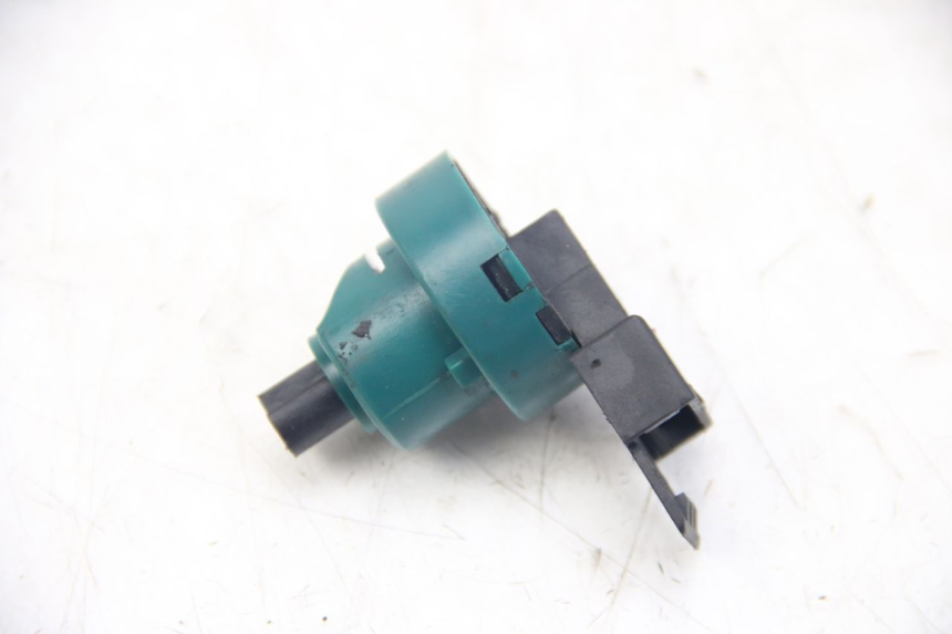 photo de INTERRUPTOR DE ENCENDIDO PIAGGIO VESPA S 2T 50 (2007 - 2014)