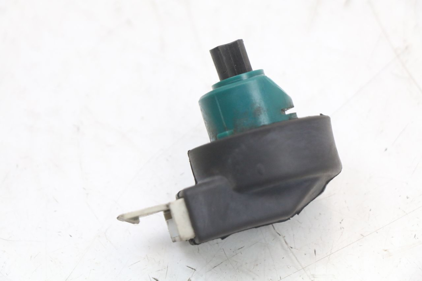 photo de INTERRUPTOR DE ENCENDIDO. PIAGGIO X10 125 (2012 - 2017)