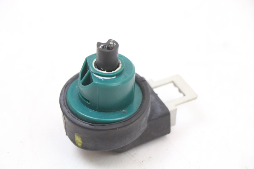 photo de INTERRUPTOR DE ENCENDIDO PIAGGIO XEVO - X EVO 125 (2007 - 2016)