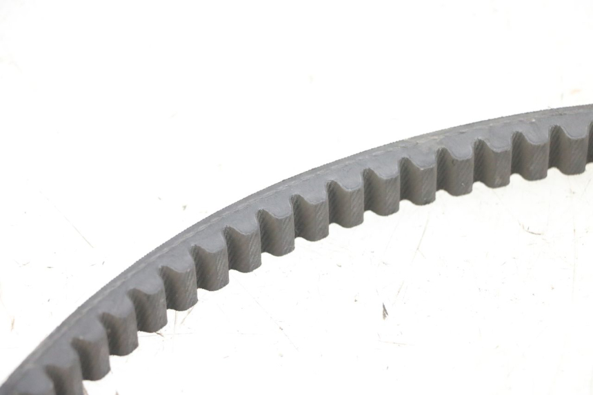 photo de CORREA KYMCO AGILITY 16+ 4T 50 (2018 - 2023) - Estado de la superficie y material