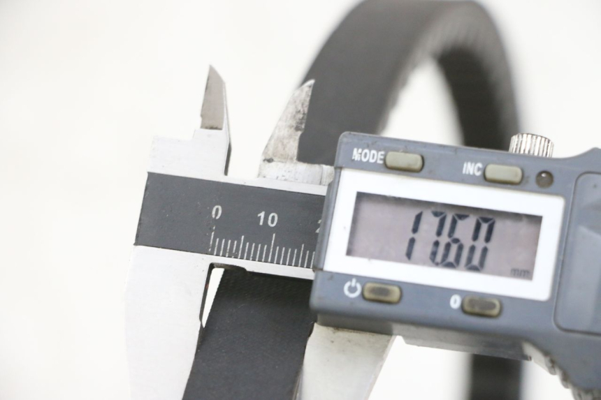 photo de CORREA PEUGEOT ELYSEO 125 (1999 - 2004) - Detalle de la pieza