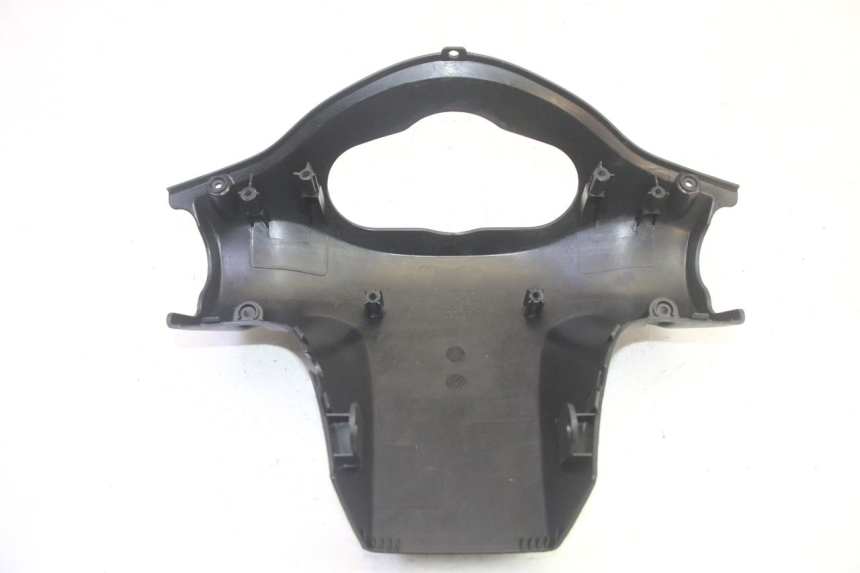 photo de CUBIERTA DE MANILLAR TRASERO KYMCO AGILITY 4T 50 (2018 - 2022) - Otra perspectiva