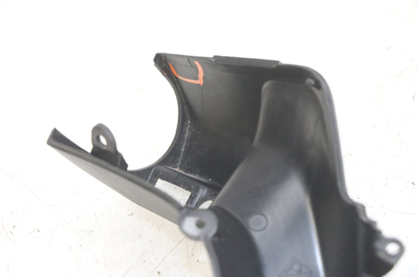 photo de CUBIERTA DE MANILLAR TRASERO APRILIA SXR 50 (2021 - 2023)