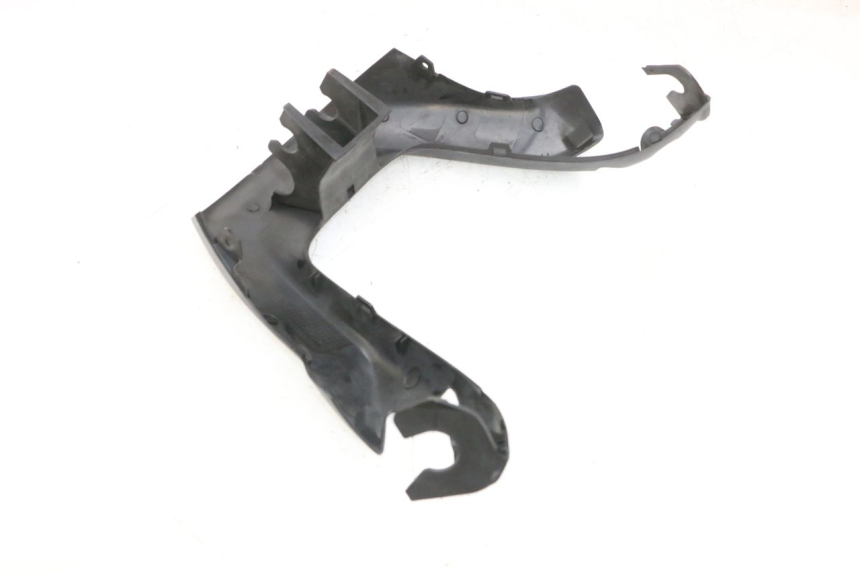 photo de TAPA MANILLAR DELANTERO SUZUKI BURGMAN 650 (2013 - 2020)