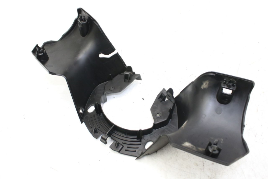 photo de CUBIERTA DE MANILLAR TRASERO PEUGEOT CITYSTAR 50 (2013 - 2017)