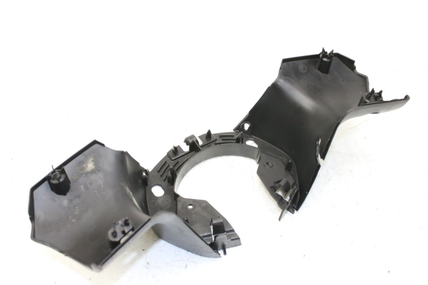 photo de CUBIERTA DE MANILLAR TRASERO PEUGEOT CITYSTAR 50 (2013 - 2017)
