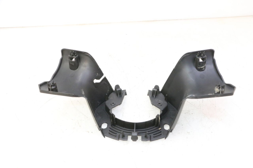 photo de CUBIERTA DE MANILLAR TRASERO PEUGEOT CITYSTAR 50 (2013 - 2017)