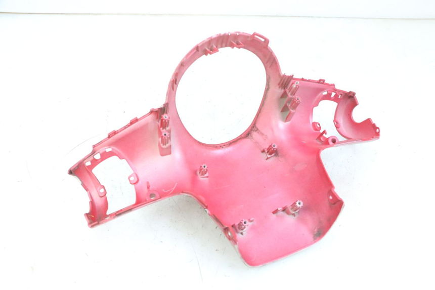 photo de TAPA MANILLAR DELANTERO PEUGEOT DJANGO 4T 50 (2014 - 2019) - Vista general del producto