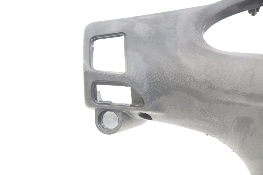 photo de CUBIERTA DEL MANILLAR TRASERO PIAGGIO FLY 2T 50 (2004 - 2017)