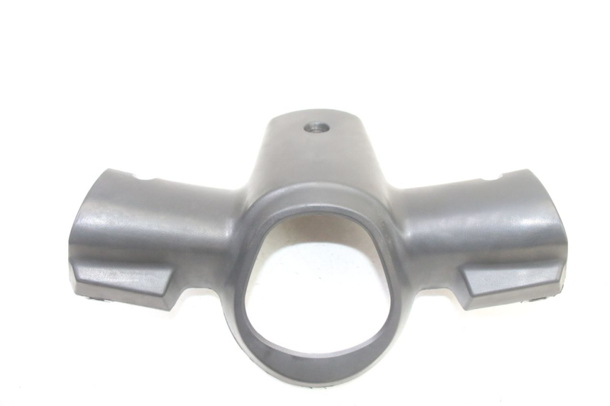 photo de CUBRE MANILLAR TRASERO VENESI FLY RETRO 4T 50 (2020 - 2025)