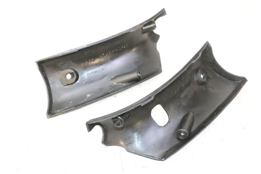 photo de TAPA MANILLAR DELANTERO KYMCO GRAND DINK 125 (2008 - 2014)