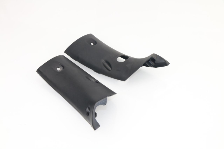 photo de TAPA MANILLAR DELANTERO KYMCO GRAND DINK 125 (2002 - 2007)