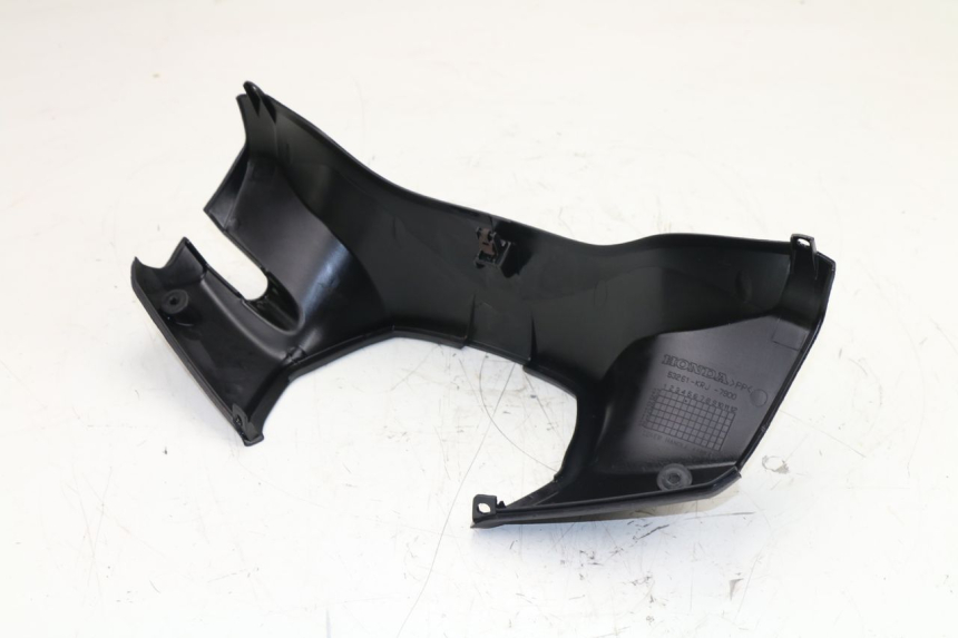 photo de TAPA MANILLAR DELANTERO HONDA FES S-WING SWING 125 (2007 - 2015)